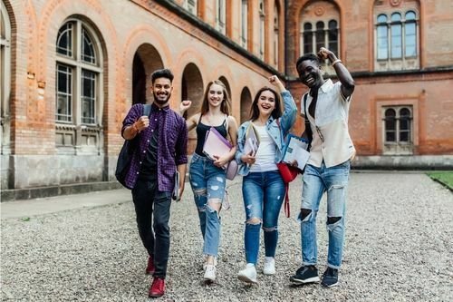 The best method to avail the Oxford Faculty Scholarship